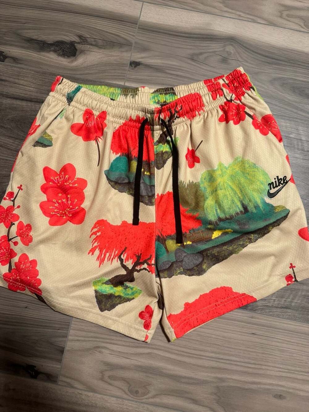 Nike Sportswear Cherry Blossom Floral Mesh Shorts Multi FN1843-783 Size Large